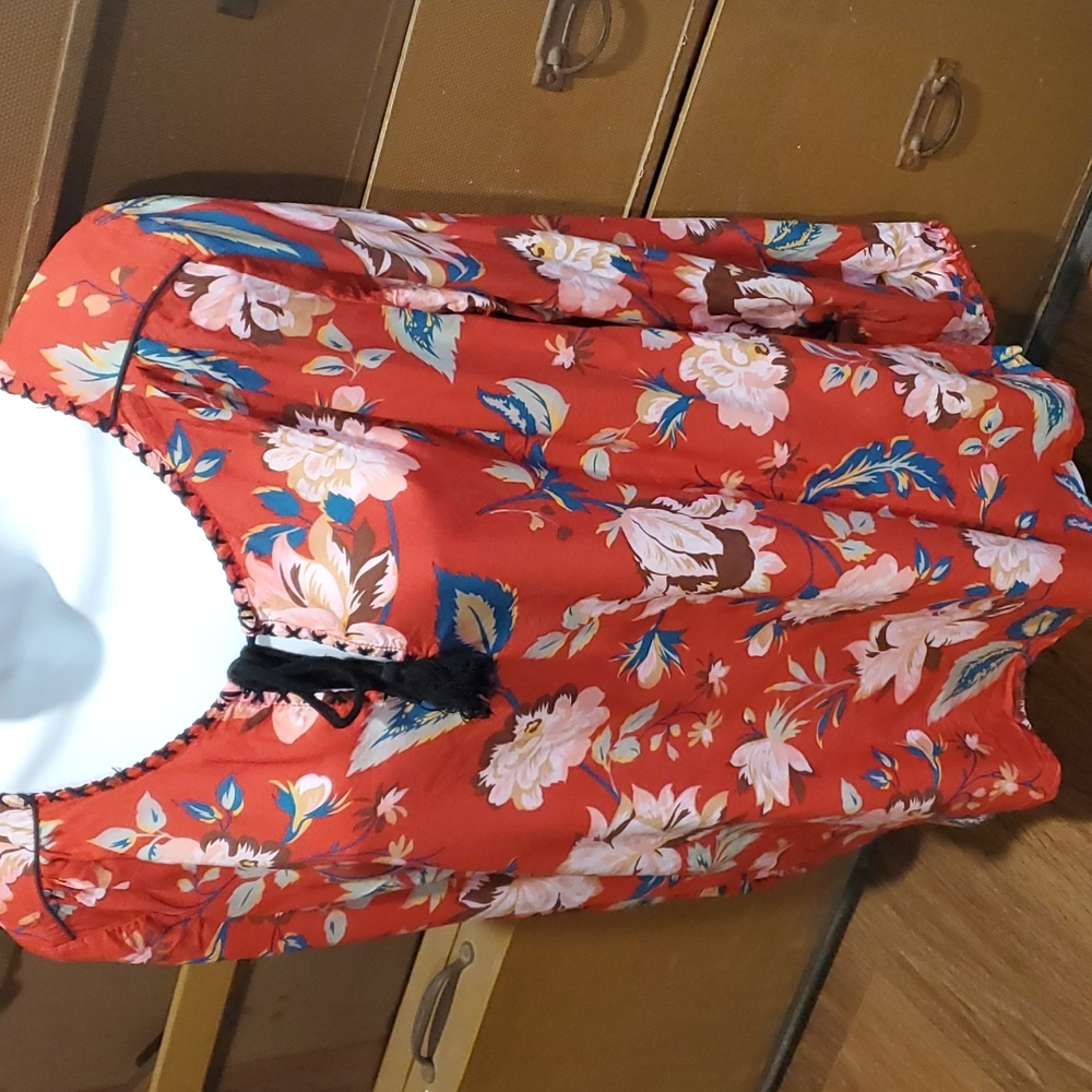 Feathers By Tolani Tunic. #4470 - image 1